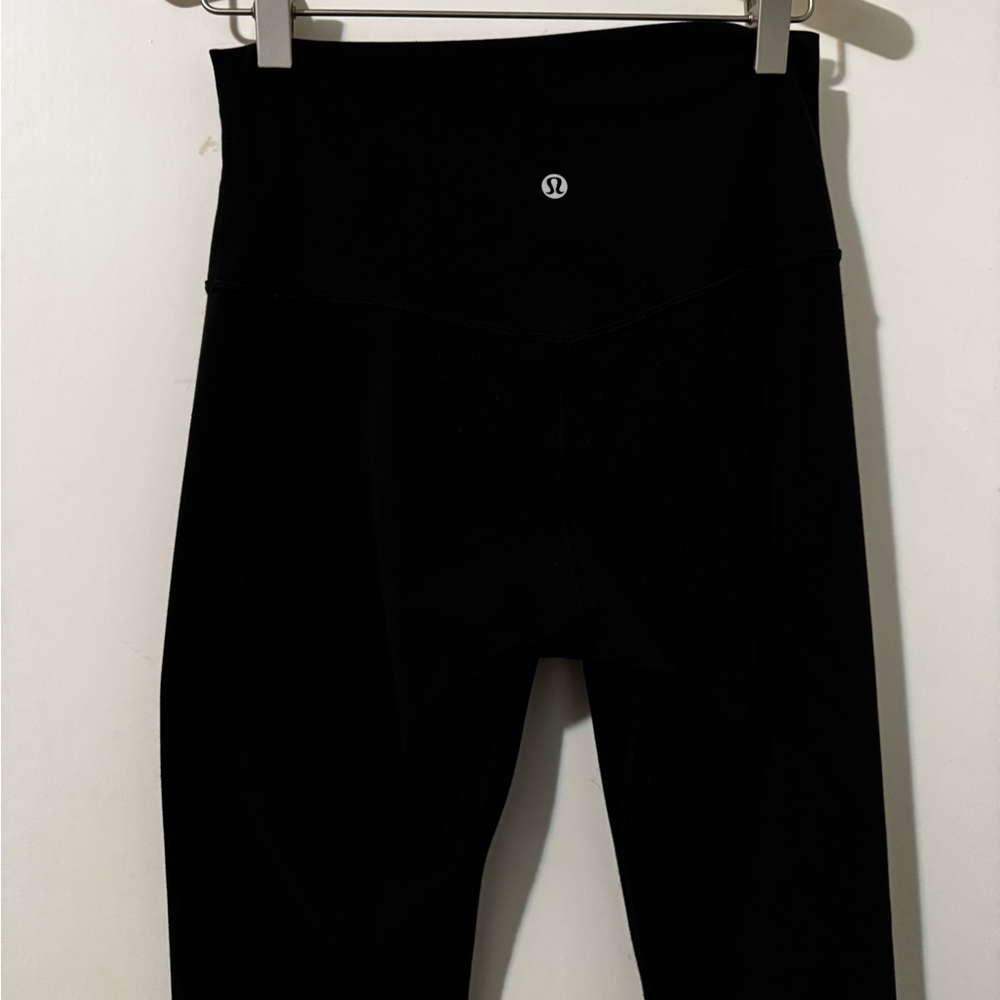 Lululemon Athletica Black Leggings size 6